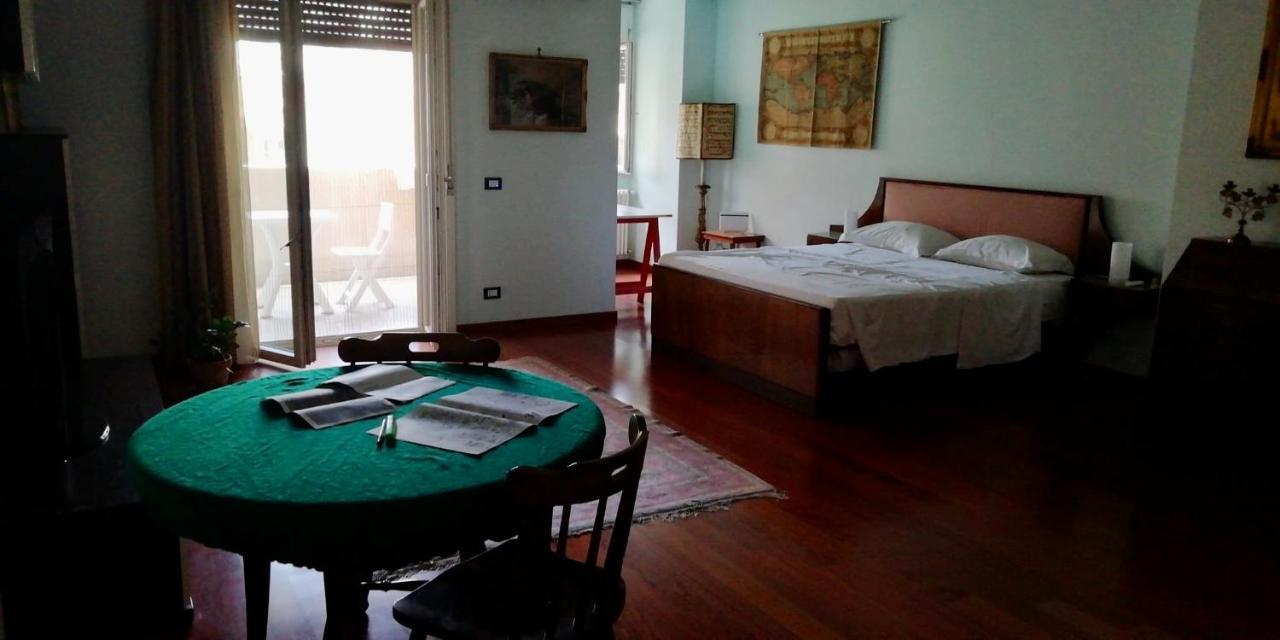 Palermo Old Style - Boutique Apartment With Terrace In Center City Екстер'єр фото