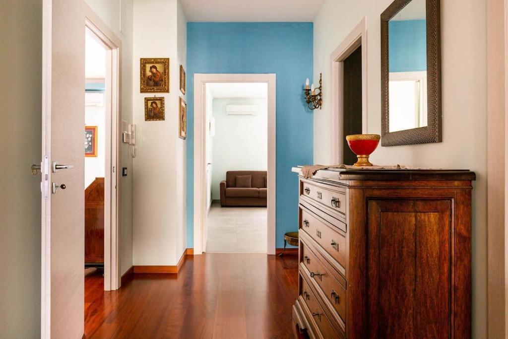Palermo Old Style - Boutique Apartment With Terrace In Center City Екстер'єр фото