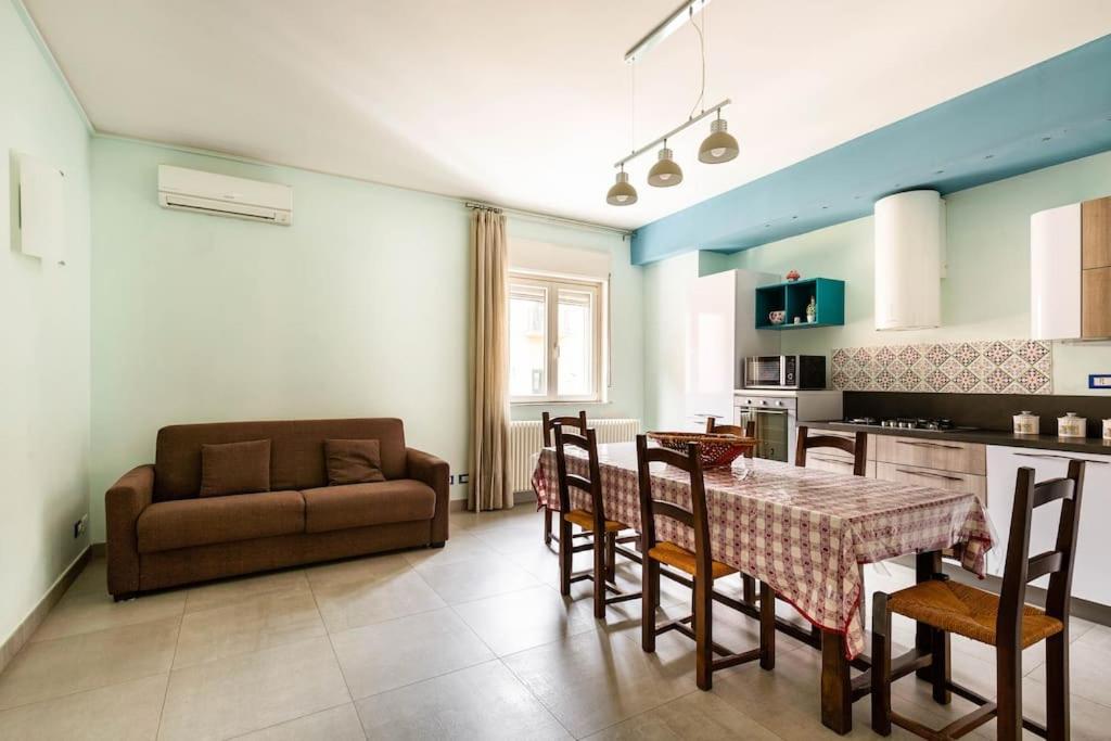 Palermo Old Style - Boutique Apartment With Terrace In Center City Екстер'єр фото