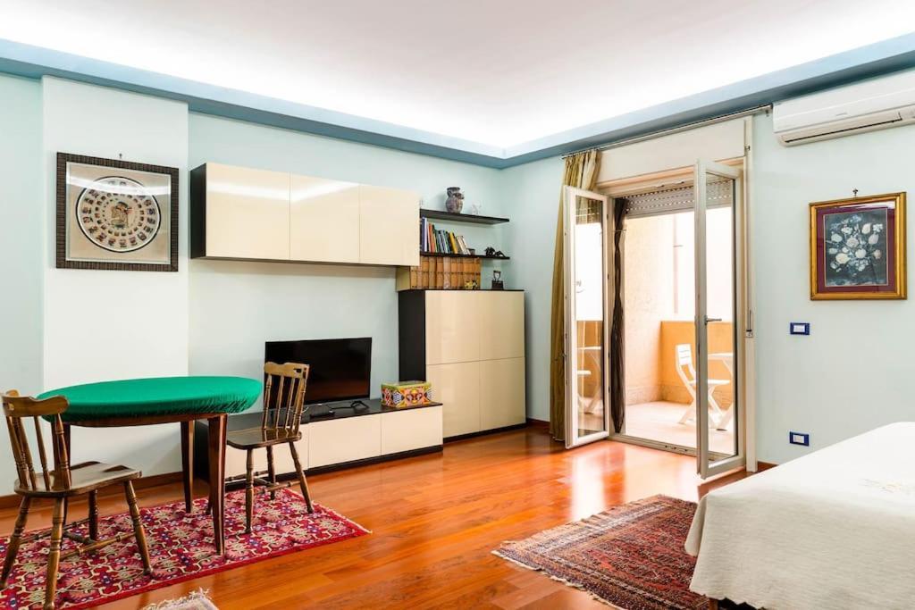 Palermo Old Style - Boutique Apartment With Terrace In Center City Екстер'єр фото